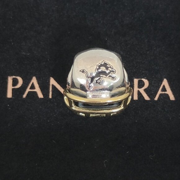 Pandora Detroit Lions Charm Football Helmet Charm Pendant - Picture 1 of 6